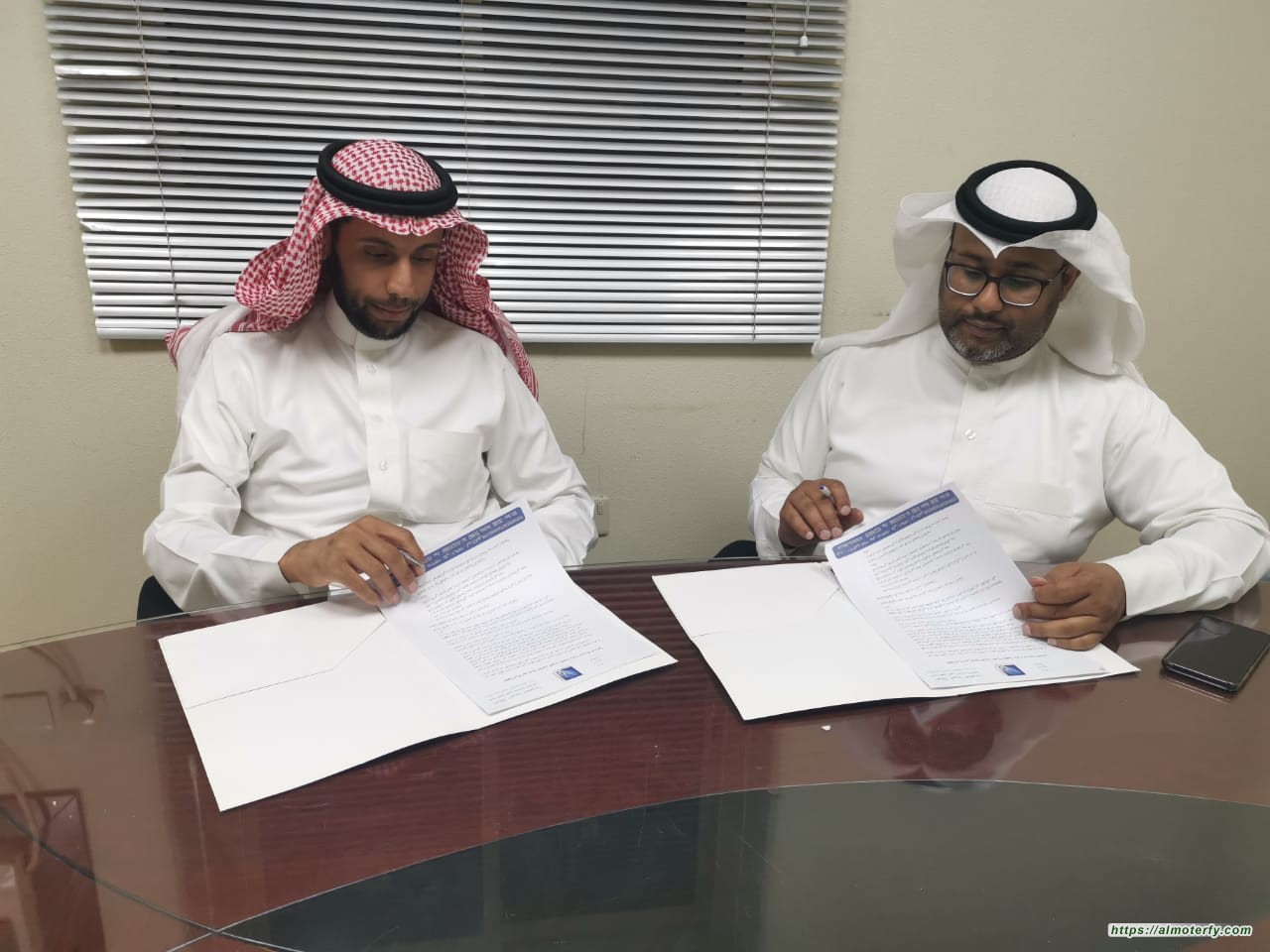 اتفاقية شراكة مجتمعية بين جمعية الفضول الخيرية للخدمات الاجتماعية و قرية منتجع أبو حريف السياحي